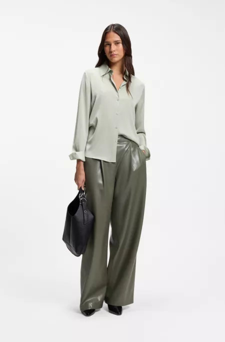 Wide-leg pants in faux leather