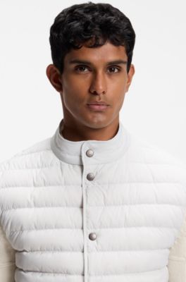 Water-repellent vest with down filling, White