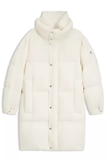 Water-repellent jacket with down filling