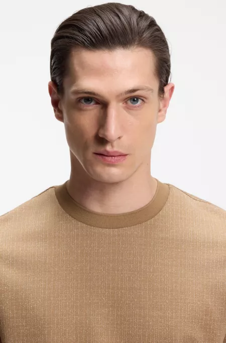 Cotton T-shirt with two-tone jacquard-knit pattern