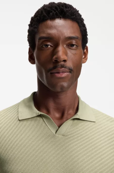 Knitted cotton sweater with Johnny collar