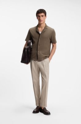 Camisa regular fit de algod&oacute;n con textura, Marr&oacute;n