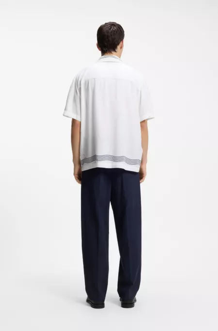 Oversized-fit printed shirt with camp collar