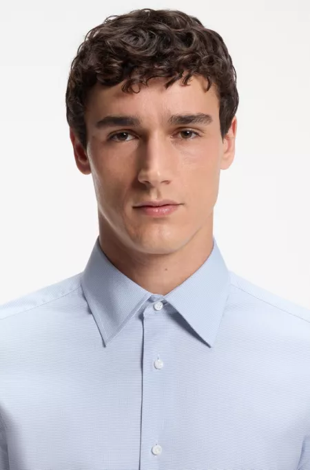 Slim-fit shirt in a structured cotton blend