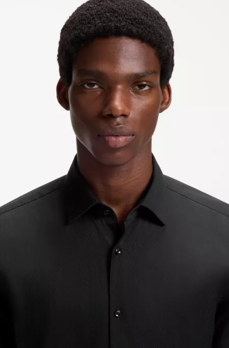 Slim-fit cotton shirt