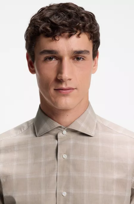 Slim-fit shirt in checked Italian-made cotton