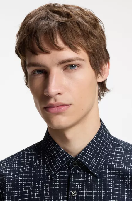 Slim-fit cotton shirt