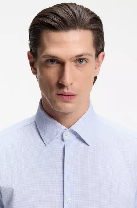 Slim-fit shirt in printed performance stretch fabric