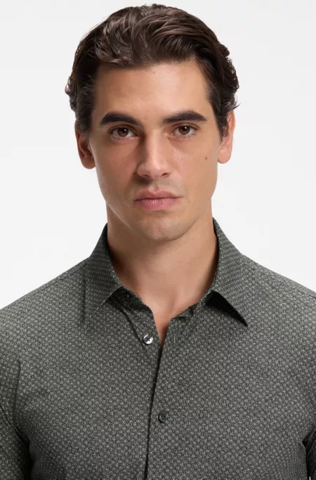 Slim-fit performance shirt in stretch jersey