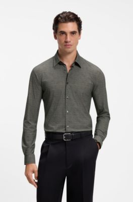 Camisa slim fit t&eacute;cnica en punto el&aacute;stico, Cal