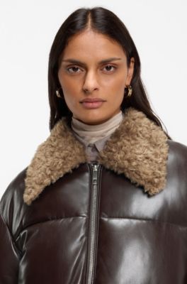 Cazadora bomber de piel sint&eacute;tica con cuello de peluche, Marr&oacute;n