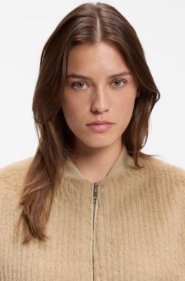 Chaqueta bomber relaxed fit reversible en sat&eacute;n y pelo sint&eacute;tico, Beige claro