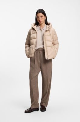 Veste matelass&eacute;e d&eacute;perlante avec taille r&eacute;glable, Beige clair