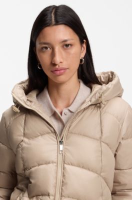 Veste matelass&eacute;e d&eacute;perlante avec taille r&eacute;glable, Beige clair