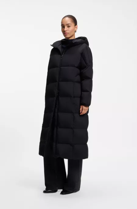 Water-repellent puffer jacket with down insulation