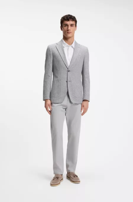 Slim-fit jacket in micro-patterned fabric