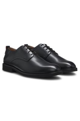 Chaussures derby en cuir avec logo en relief, Noir