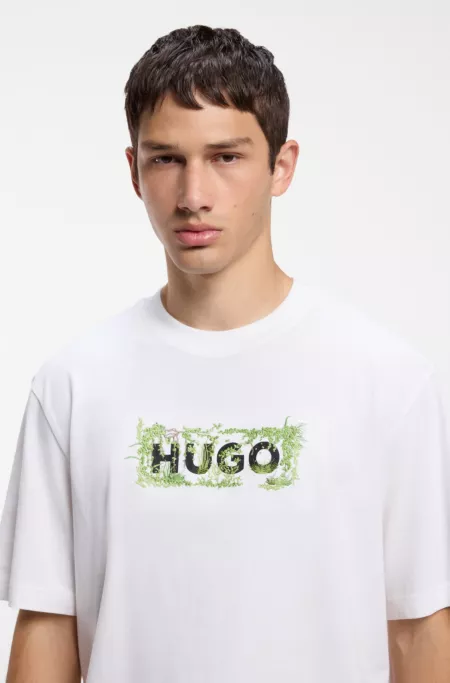 Cotton T-shirt with embroidered logo artwork