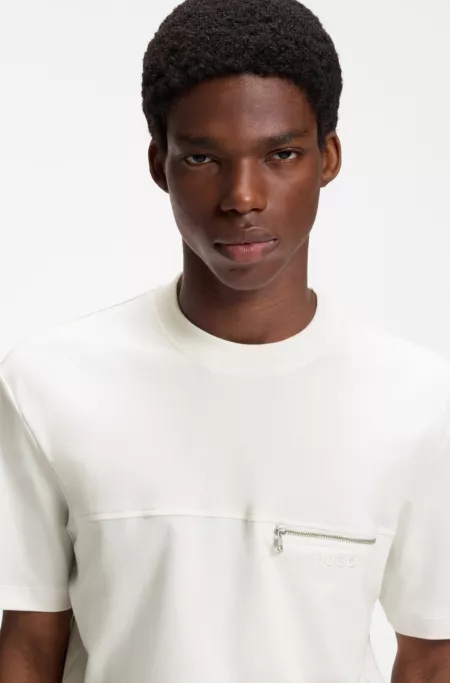 Relaxed-fit T-shirt in cotton with zippered chest pocket