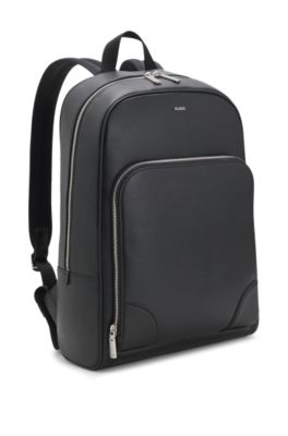 Mochila con ribetes en tono plateado, Negro