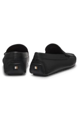 Mocasines de piel abatanada con suela driver, Negro