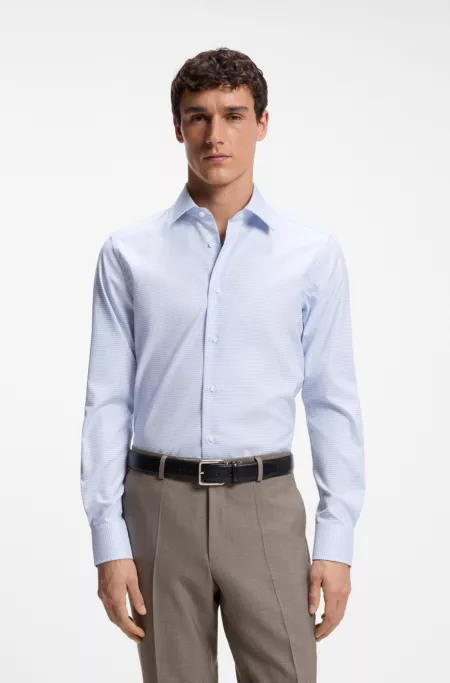 Slim-fit shirt in wrinkle-resistant gingham-check cotton