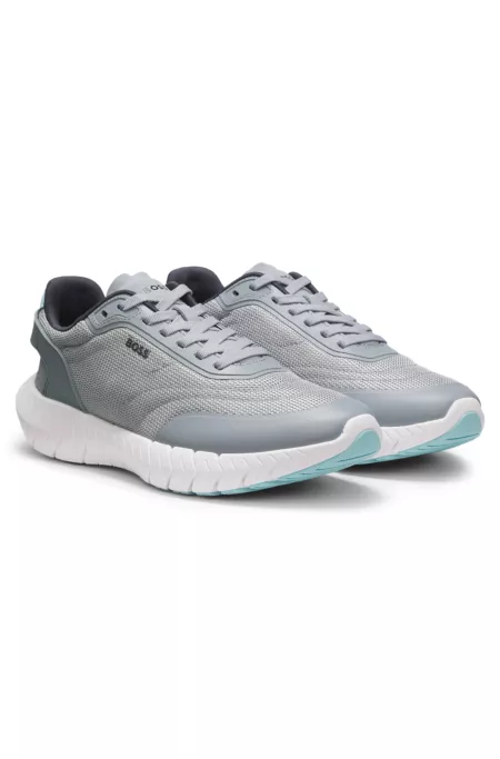 Running sneakers with leather trims
