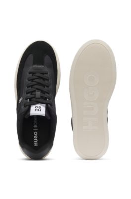 Deportivas con plataforma con ribetes de ante y plantilla c&oacute;moda, Negro