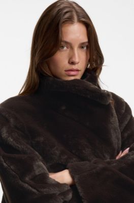 Abrigo de peluche relaxed fit, Marr&oacute;n