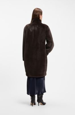 Abrigo de peluche relaxed fit, Marr&oacute;n