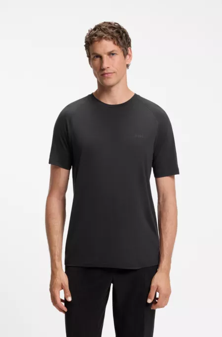 Wool-blend T-shirt with quick-dry performance