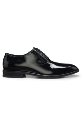 Italian-made Oxford shoes in patent faux leather, Black