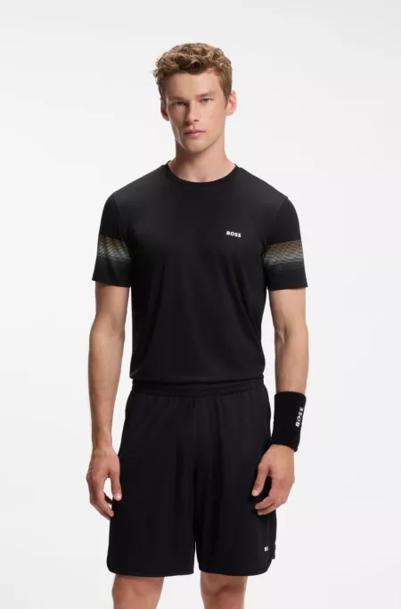 Active slim-fit T-shirt with sleeve stripes