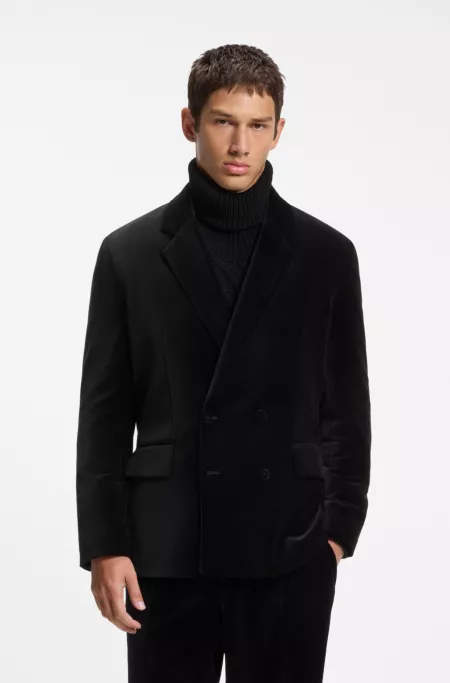 Double-breasted velvet blazer with a modern fit