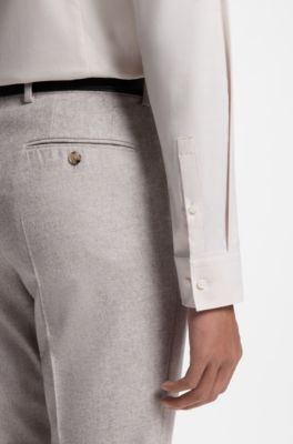 Camisa slim fit de algod&oacute;n el&aacute;stico con estructura, Beige claro