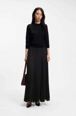 Long skirt with fluid pliss&eacute; inserts, Black