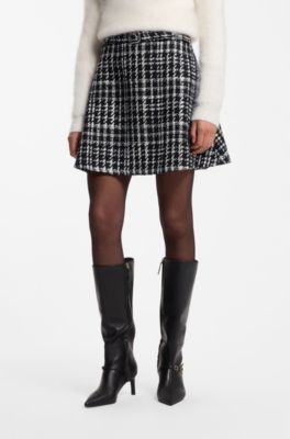 Jupe courte coupe &eacute;vas&eacute;e en tissu boucl&eacute; &agrave; carreaux, Fantaisie