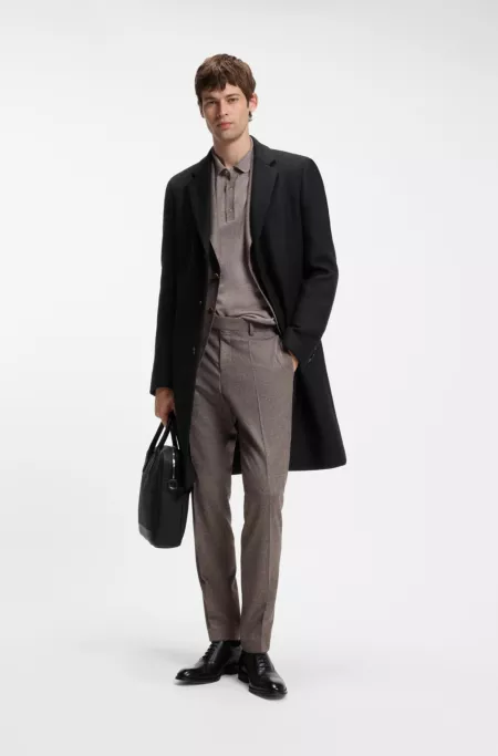 Slim-fit coat in a wool blend