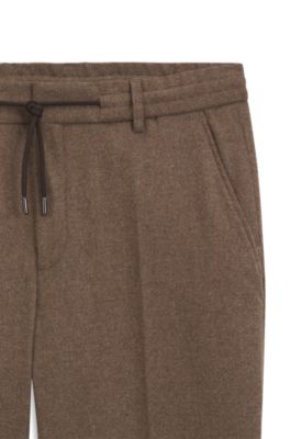 Tapered-fit performance pants in virgin wool, Light Brown