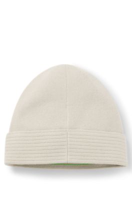 Knit beanie in temperature-regulating stretch fabric, Light Beige