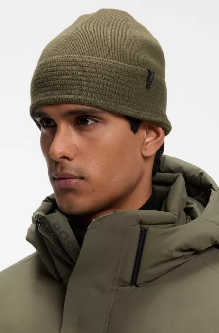 Knit beanie in temperature-regulating stretch fabric