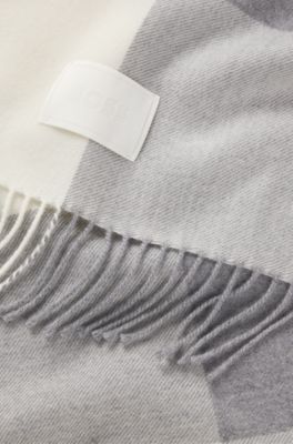 Fringed scarf in Glen plaid wool, Light Grey