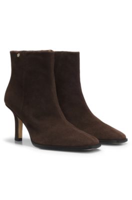 Botines de ante con monograma Double B, Marr&oacute;n oscuro