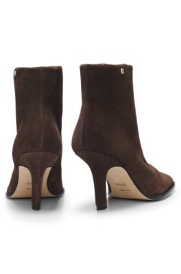 Botines de ante con monograma Double B, Marr&oacute;n oscuro