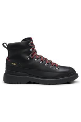 Hiking-style leather boots with an extra-light sole, Black