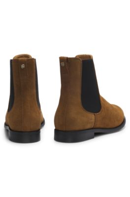 Suede Chelsea boots with Double B hardware, Beige