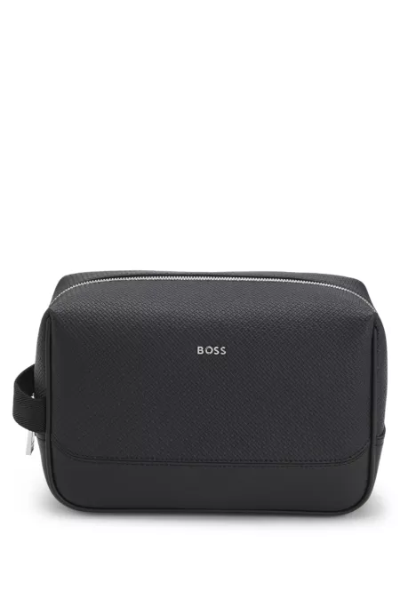 Toiletry bag in smooth Nappa-look fabric