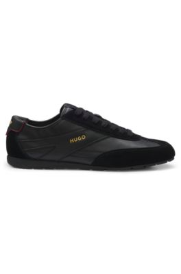 Deportivas con paneles de ante y silueta retro, Negro