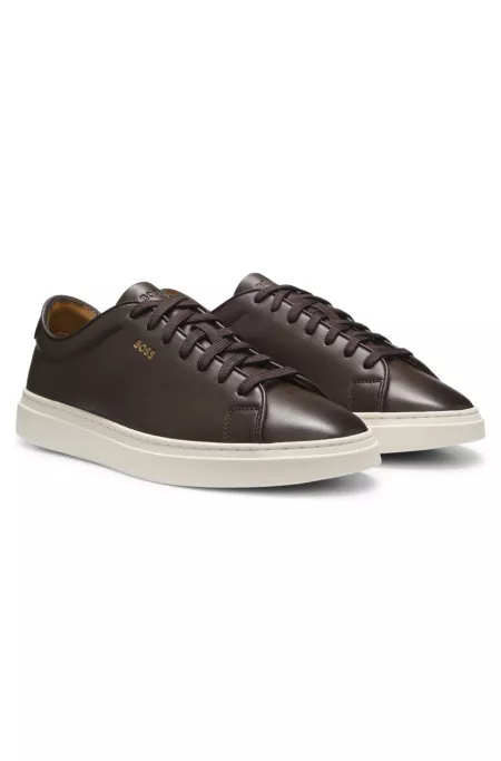 Cupsole sneakers in smooth leather with gold-tone logo