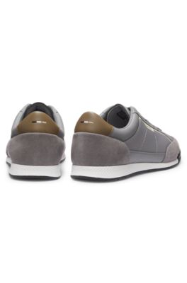 Baskets en m&eacute;lange de mati&egrave;res avec surpiq&ucirc;res, Gris chin&eacute;